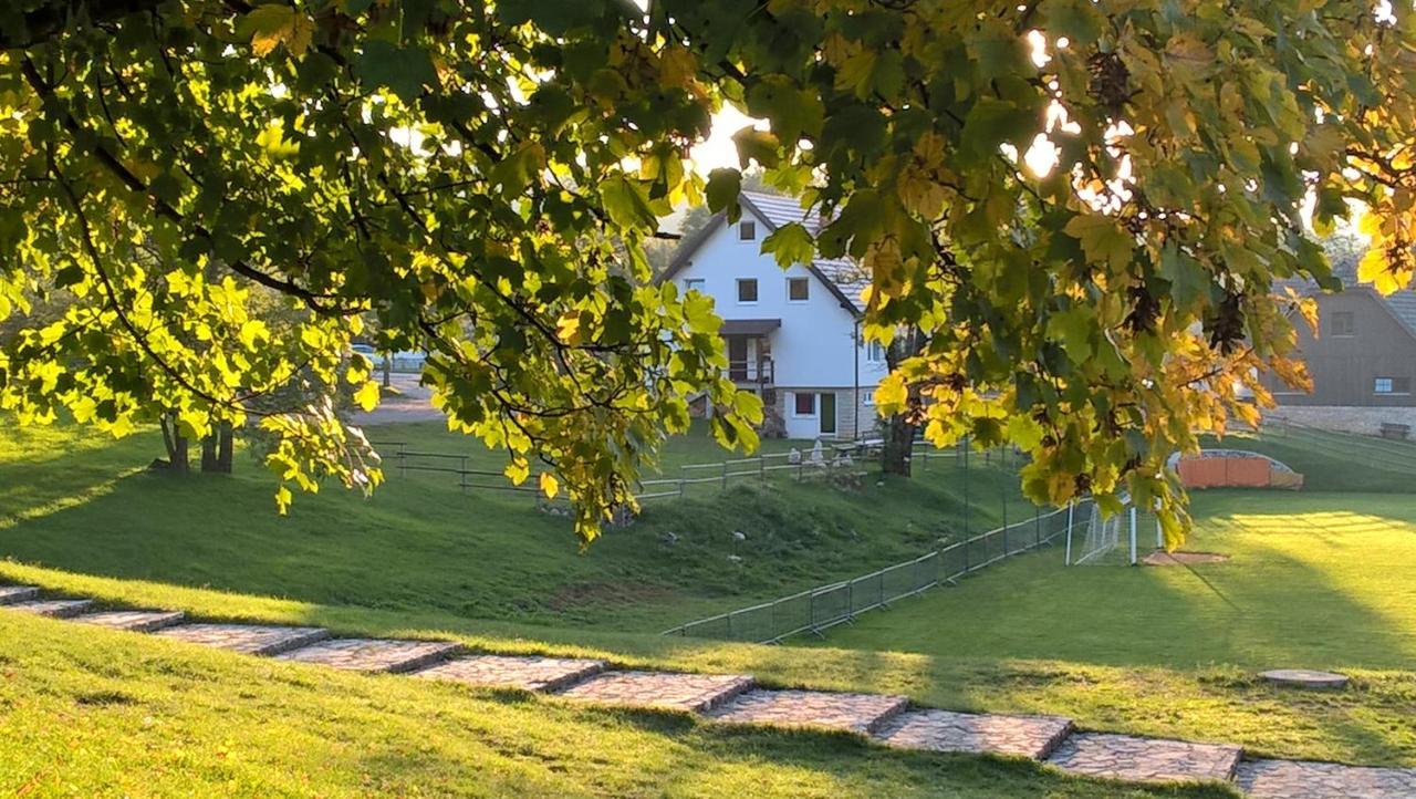 Plitvička Jezera Guesthouse Bor Plitvice Lakes מראה חיצוני תמונה